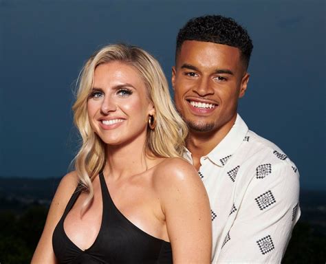 chloe burrows and toby|chloe burrows and toby aromolaran split.